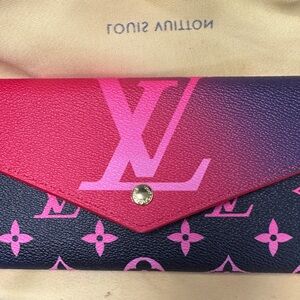 Louis Vuitton Pink and Navy Wallet